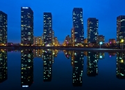 雷火电竞主播-石油美元VS冠军防线，当沙特的金融封锁遇上范戴克的关键解围