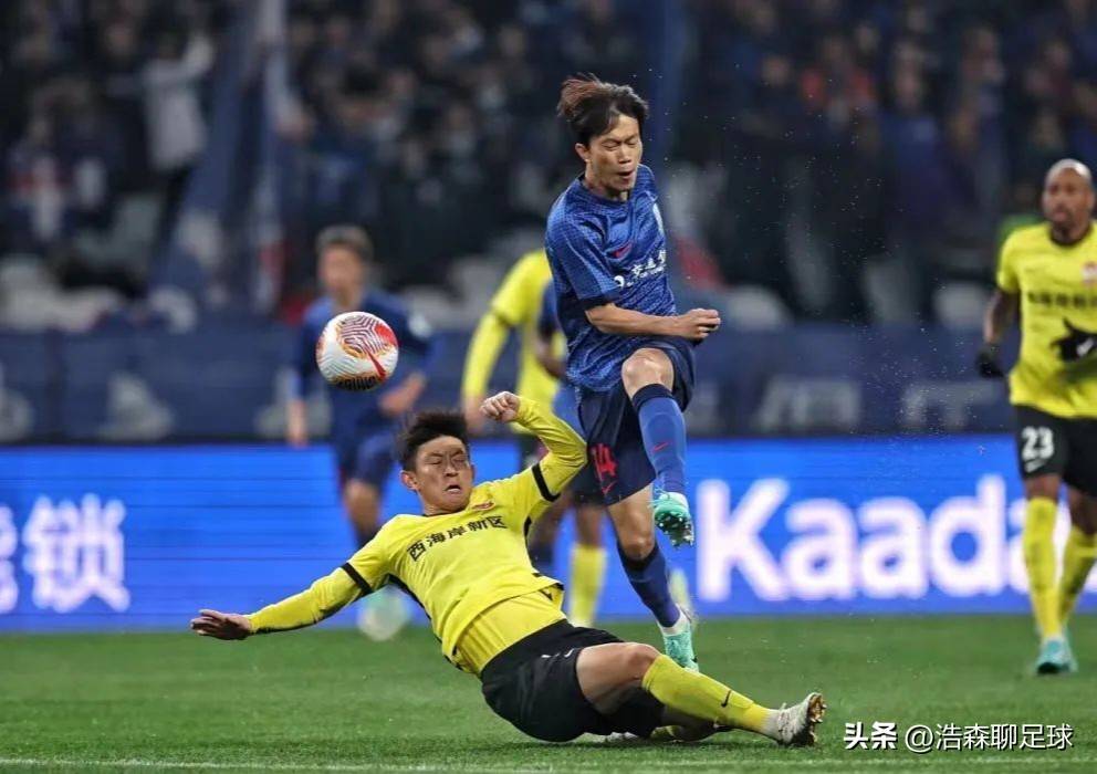 上海绿地申花客场突围，实力争冠展现无畏