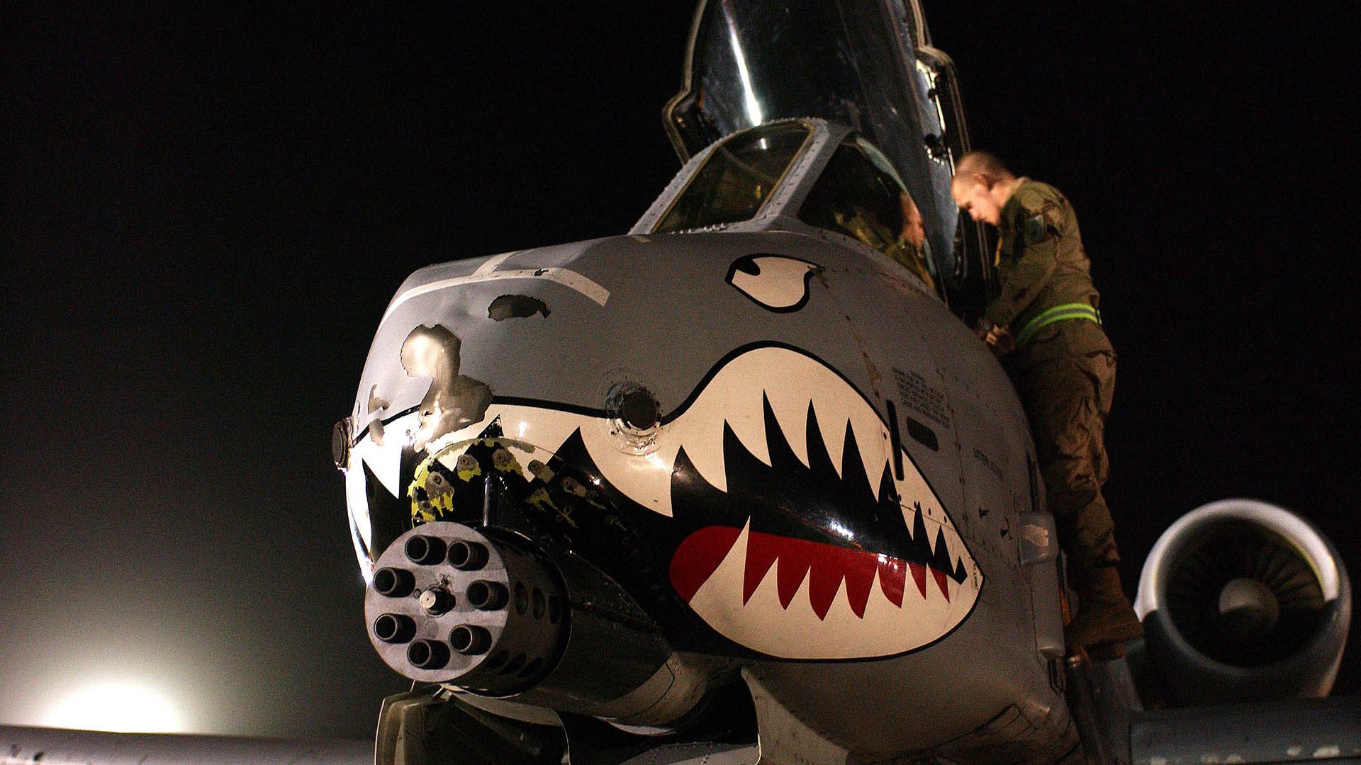 铁闸变怒涛,戈贝尔六连击撕碎黄蜂,雷霆禁区惊现核裂变